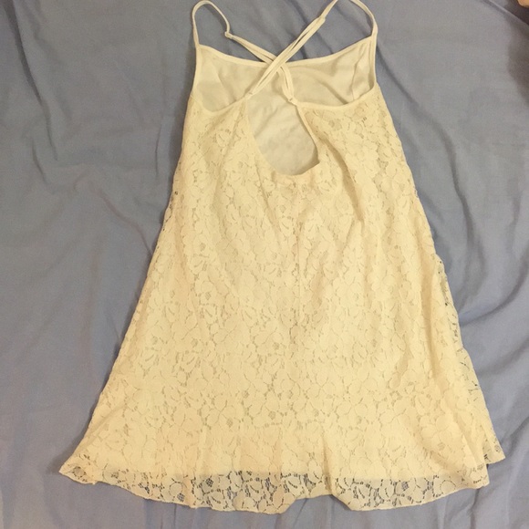 Dress - Picture 4 of 5